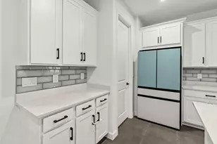 9165 SW Remy Ln, Port Saint Lucie, FL 34987 - Photo 5