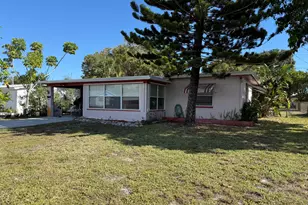 1601 NE Maureen Ct, Jensen Beach, FL 34957 - Photo 1