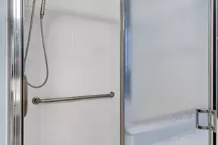 10564 Royal Caribbean Cir, Boynton Beach, FL 33437 - Photo 25