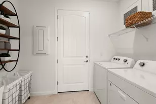 4397 Pinafore Street Unit #Hallmark 216, Vero Beach, FL 32967 - Photo 19
