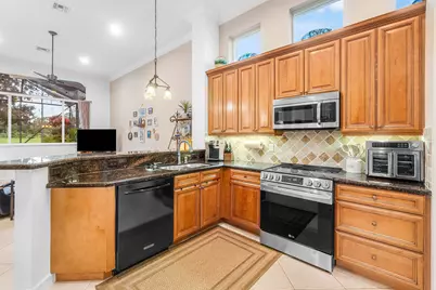 9305 Briarcliff Trace, Port Saint Lucie, FL 34986 - Photo 17