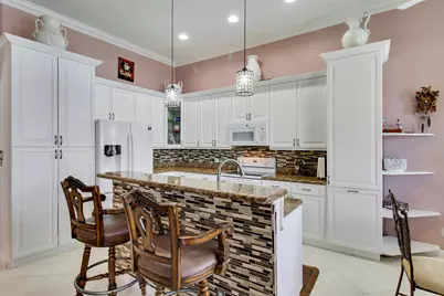 9413 Vercelli Street, Lake Worth, FL 33467 - Photo 15