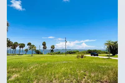 1811 S Indian River Drive, Fort Pierce, FL 34950 - Photo 3