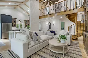 221 E River Park Dr, Jupiter, FL 33477 - Photo 9