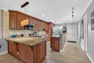 1040 N Palm Ln, Delray Beach, FL 33445 - Photo 13