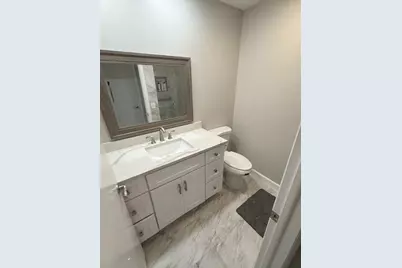 93 Normandy B, Delray Beach, FL 33484 - Photo 9