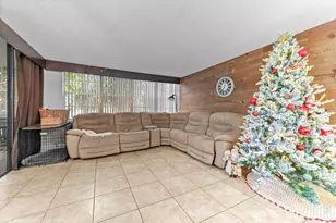 2761 Taft St, Hollywood, FL 33020 - Photo 5