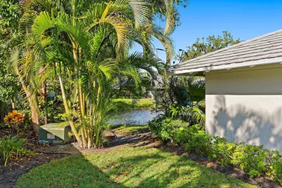 212 Club Drive, Palm Beach Gardens, FL 33418 - Photo 33