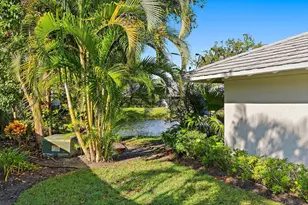 212 Club Dr, Palm Beach Gardens, FL 33418 - Photo 33