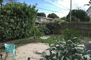 2858 N Dixie Hwy, Boca Raton, FL 33431 - Photo 15