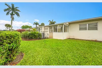 5043 Cresthaven Boulevard, Unit #F, West Palm Beach, FL 33415 - Photo 21