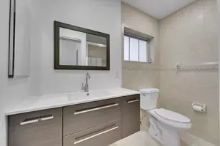 5043 Cresthaven Blvd, West Palm Beach, FL 33415 - Photo 5