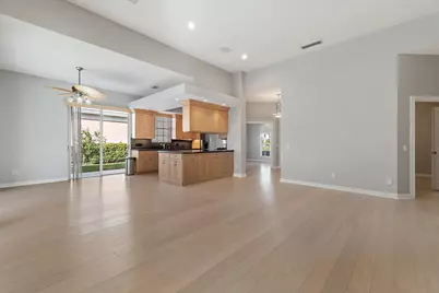 8445 E Garden Oaks Circle, Palm Beach Gardens, FL 33410 - Photo 17