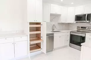 282 Burgundy F Unit, Delray Beach, FL 33484 - Photo 7