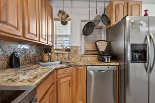 2131 NE 42nd Ct, Lighthouse Point, FL 33064 - Photo 9