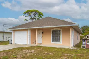 426 15th Ln SW, Vero Beach, FL 32962 - Photo 5