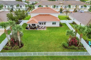 11941 Cypress Key Way, Royal Palm Beach, FL 33411 - Photo 3