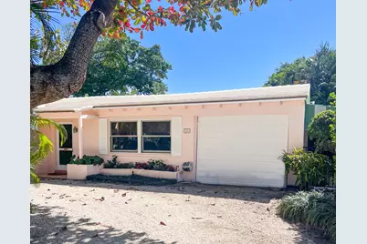 210 Debra Lane, Palm Beach, FL 33480 - Photo 1
