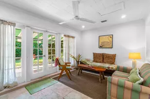 210 Debra Ln, Palm Beach, FL 33480 - Photo 5