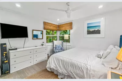 210 Debra Lane, Palm Beach, FL 33480 - Photo 13