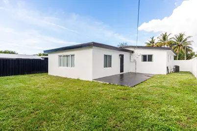 6370 Plunkett Street, Hollywood, FL 33023 - Photo 3