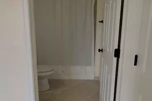 105 S Riverside Dr, Pompano Beach, FL 33062 - Photo 25