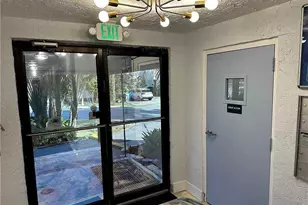 105 S Riverside Dr, Pompano Beach, FL 33062 - Photo 7