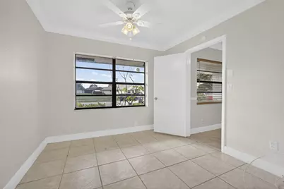 [Address not provided], West Palm Beach, FL 33415 - Photo 31