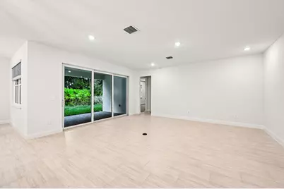 5625 Hampton Park Circle, Vero Beach, FL 32966 - Photo 5