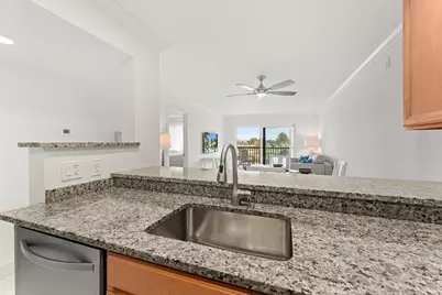 40 NE Plantation Road, Unit #306, Stuart, FL 34996 - Photo 9