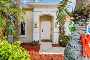 4668 SE Winter Haven Ct, Stuart, FL 34997 - Photo 5