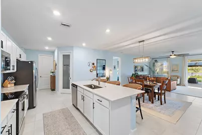 7519 NW Deysbrook Lane, Port Saint Lucie, FL 34987 - Photo 9