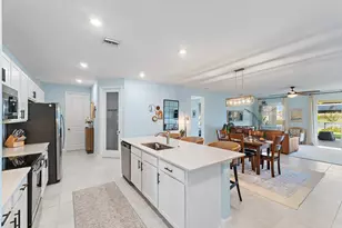 7519 NW Deysbrook Ln, Port Saint Lucie, FL 34987 - Photo 9