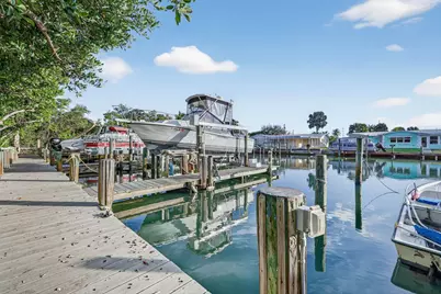 3207 S Lakeview Circle, Unit #6-203, Hutchinson Island, FL 34949 - Photo 3