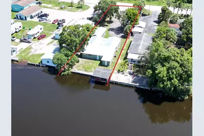 5390 US Hwy 441 SE, Okeechobee, FL 34974 - Photo 1
