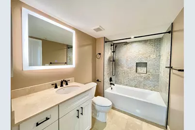 99 SE Mizner Boulevard, Unit #736, Boca Raton, FL 33432 - Photo 13