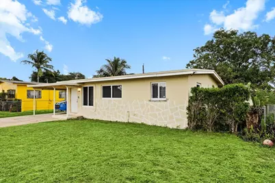 1770 NW 26th Avenue, Fort Lauderdale, FL 33311 - Photo 3