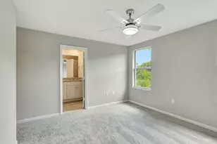 5694 SE Edgewater Cir, Stuart, FL 34997 - Photo 13