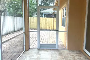 2017 Prairie Key Rd, Palm Springs, FL 33461 - Photo 31