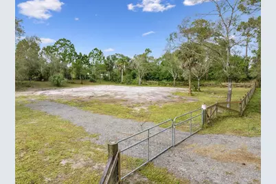4911 Grovers Road, Fort Pierce, FL 34951 - Photo 3