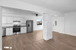 750 SW Lakehurst Dr, Port Saint Lucie, FL 34983 - Photo 13