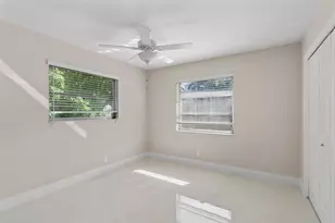 301 SE 12th Ave, Boynton Beach, FL 33435 - Photo 11