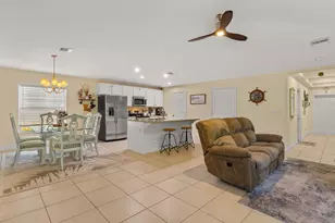 2671 SE Caladium Ave, Port Saint Lucie, FL 34952 - Photo 13