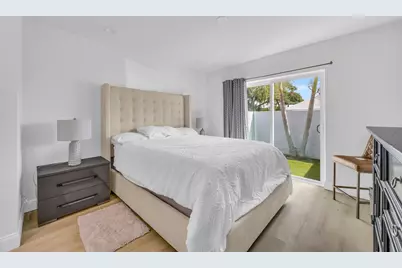 39 Dorchester Circle, Palm Beach Gardens, FL 33418 - Photo 11