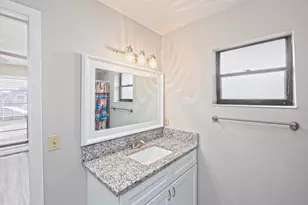 183 SW Airview Ave, Port Saint Lucie, FL 34984 - Photo 25