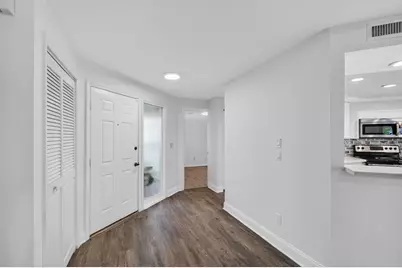 102 Sea Oats Drive, Unit #B, Juno Beach, FL 33408 - Photo 9