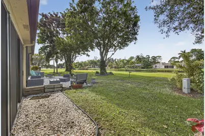 160 Ramblewood Circle, Royal Palm Beach, FL 33411 - Photo 37