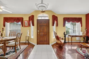 601 NW Riverside Dr, Port Saint Lucie, FL 34983 - Photo 3