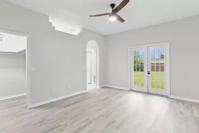 1618 SE Ridgewood Street, Port Saint Lucie, FL 34952 - Photo 11