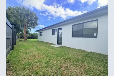 356 Lanier Drive, Palm Springs, FL 33461 - Photo 15